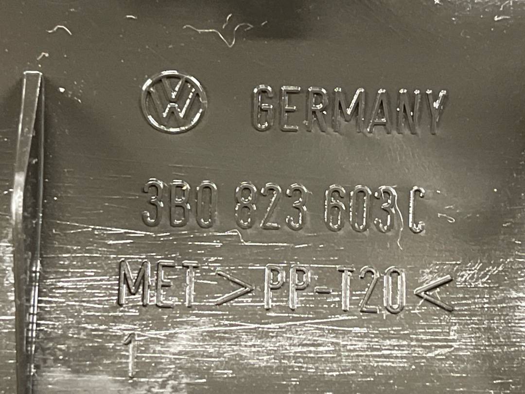 Декоративная накладка замка капота, 1056 рублей, Красноярск