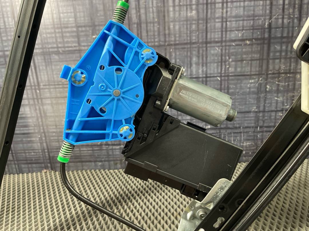 Стеклоподъемник, 1904 рублей, Красноярск