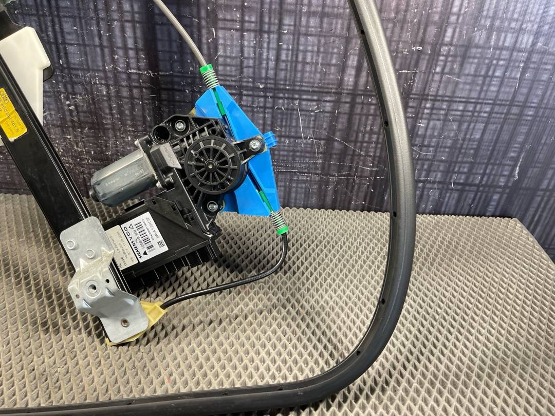 Стеклоподъемник, 1904 рублей, Красноярск