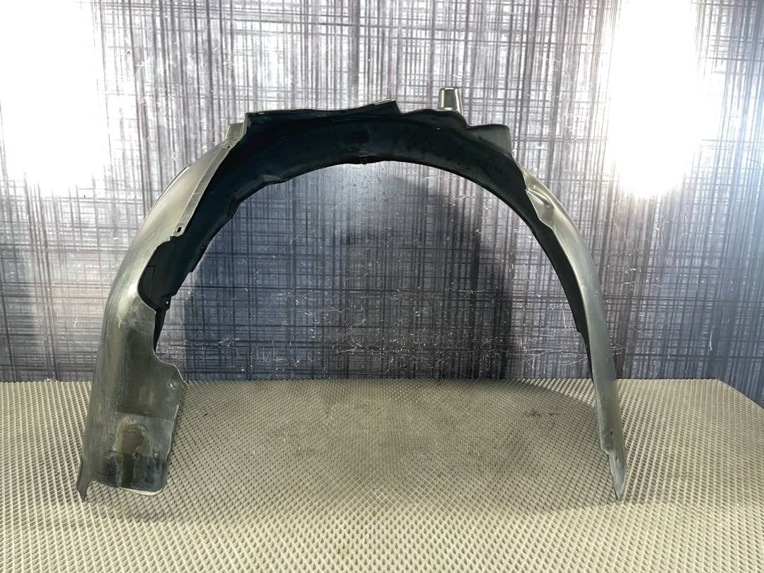 Подкрылок, 3111 рублей, Красноярск