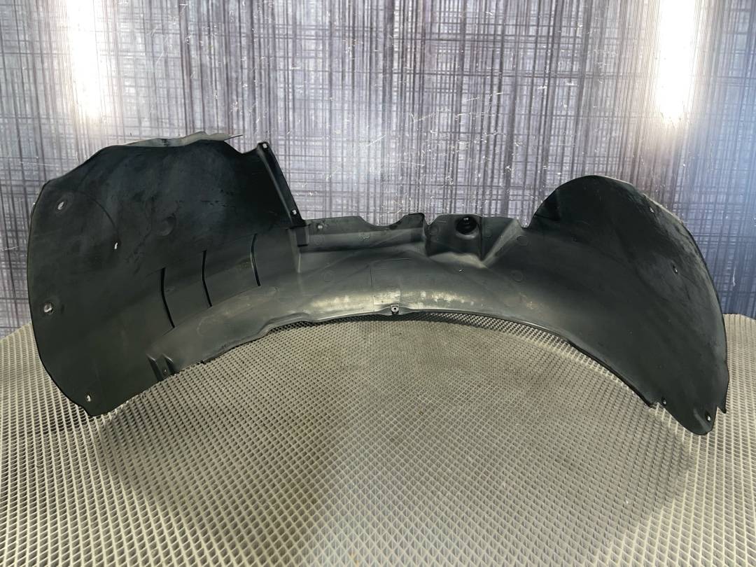 Подкрылок, 3111 рублей, Красноярск