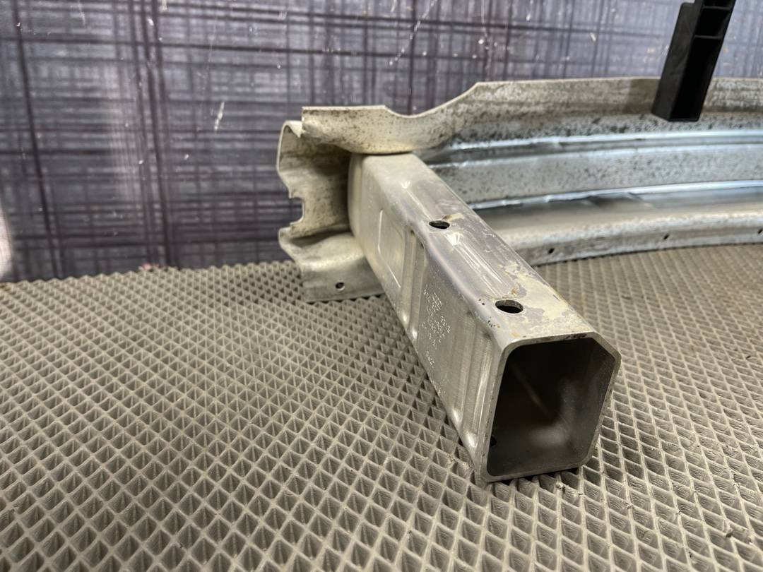 Усилитель бампера, 1904 рублей, Красноярск