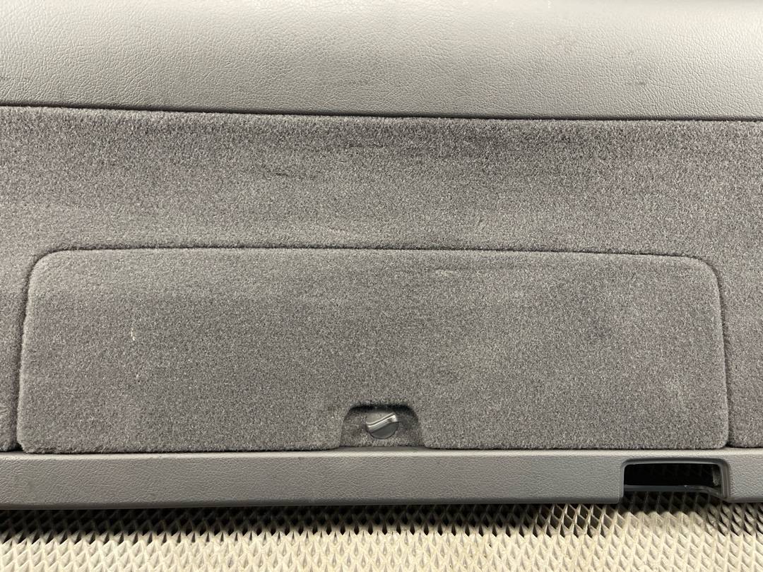 Обшивка крышки багажника, 1921 рублей, Красноярск