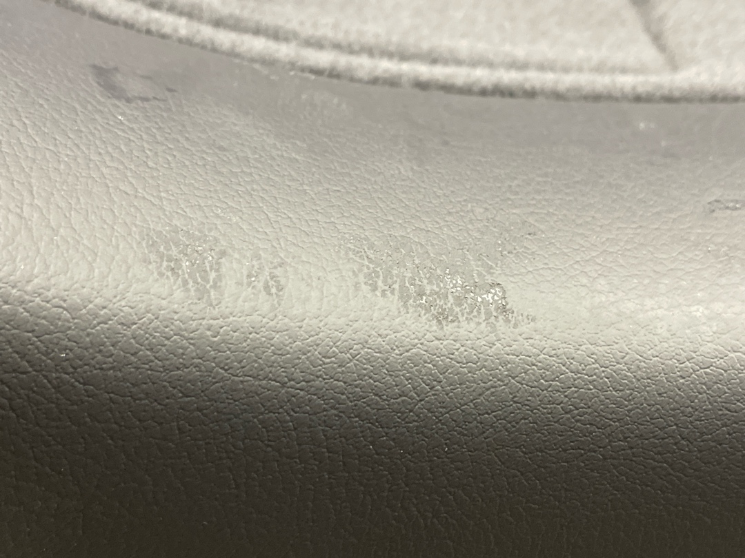 Обшивка крышки багажника, 1921 рублей, Красноярск