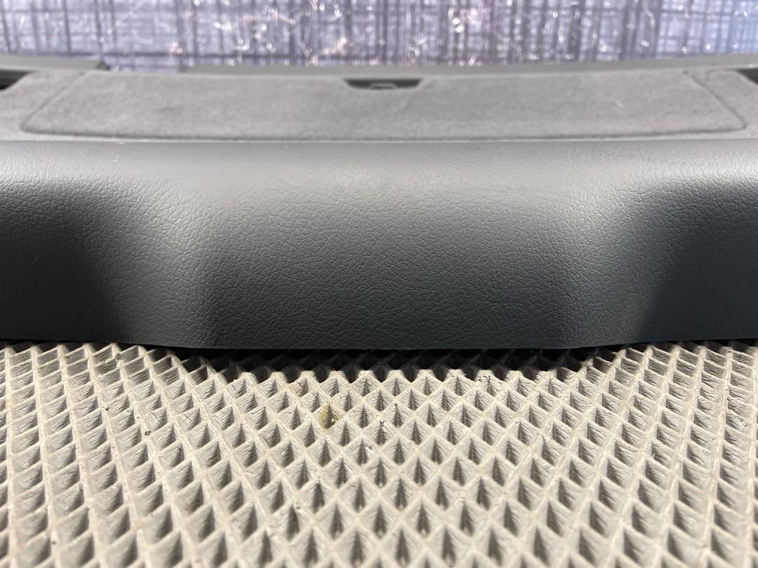 Обшивка крышки багажника, 1921 рублей, Красноярск