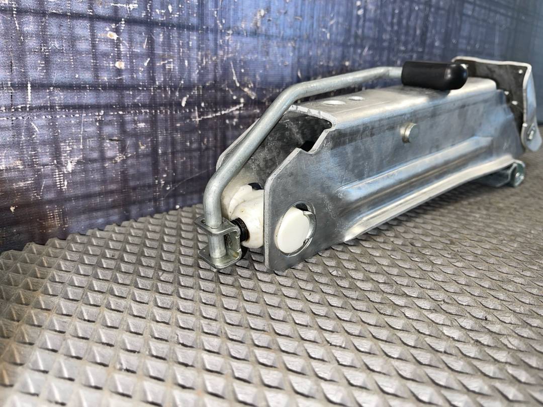 Домкрат, 2525 рублей, Красноярск