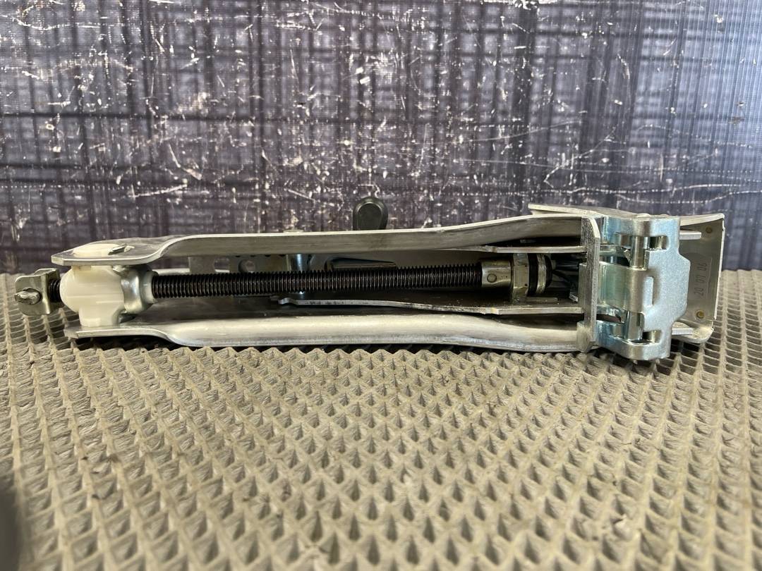 Домкрат, 2525 рублей, Красноярск