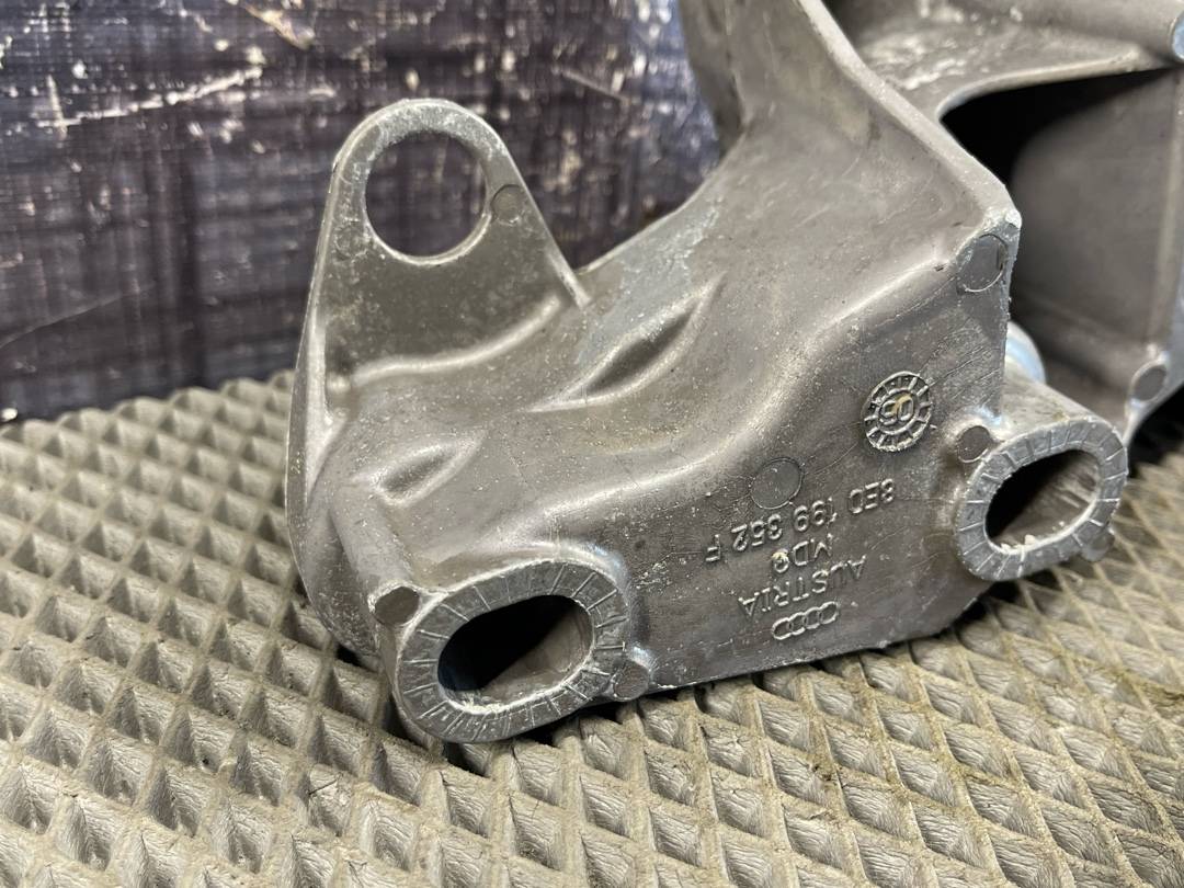 Кронштейн двигателя, 944 рублей, Красноярск