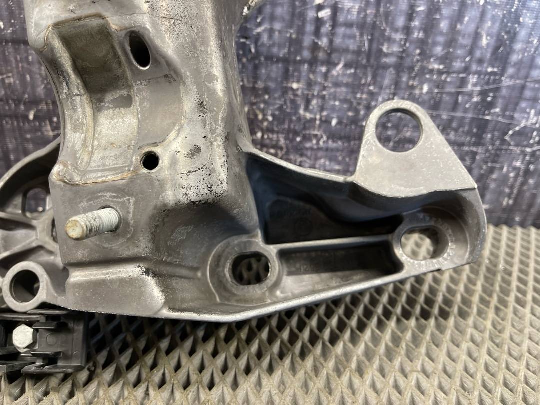 Кронштейн двигателя, 944 рублей, Красноярск