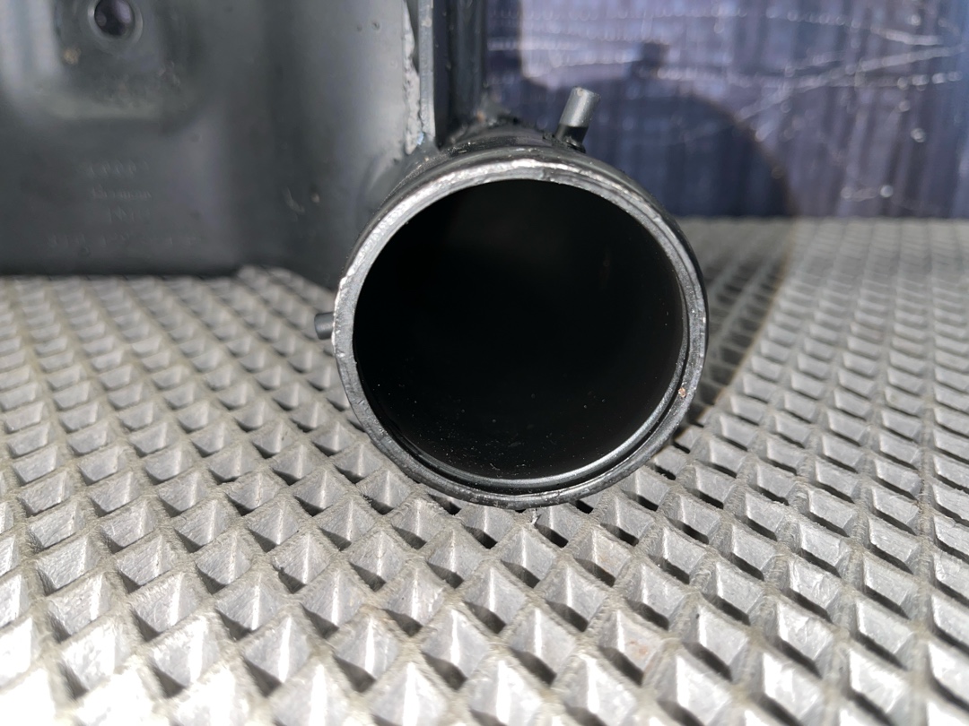 Рамка радиатора, 3179 рублей, Красноярск