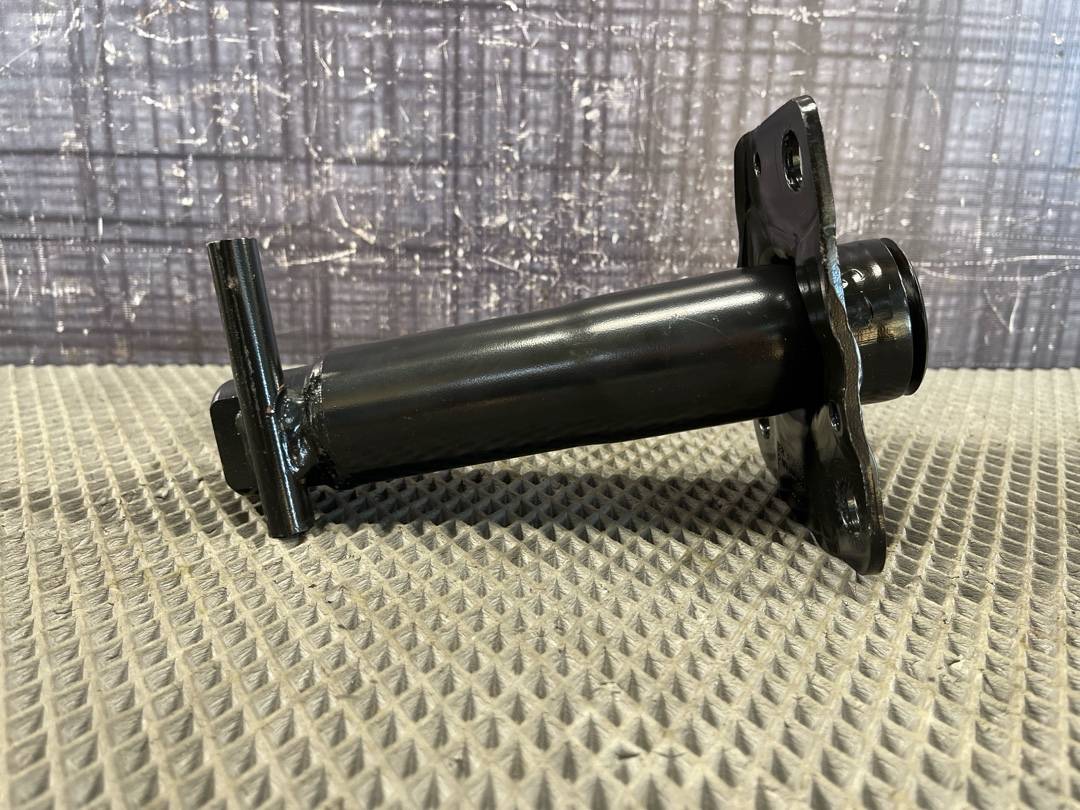 Кронштейн усилителя бампера, 1386 рублей, Красноярск