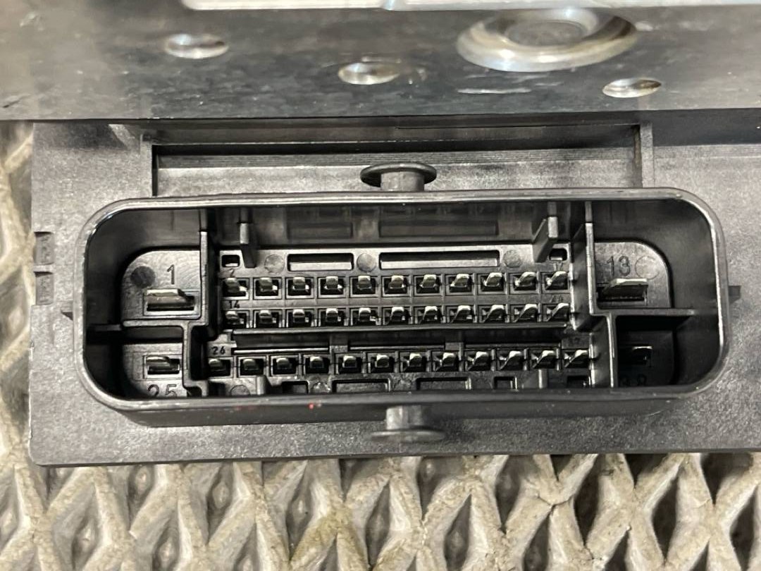 Блок ABS, 5984 рублей, Красноярск