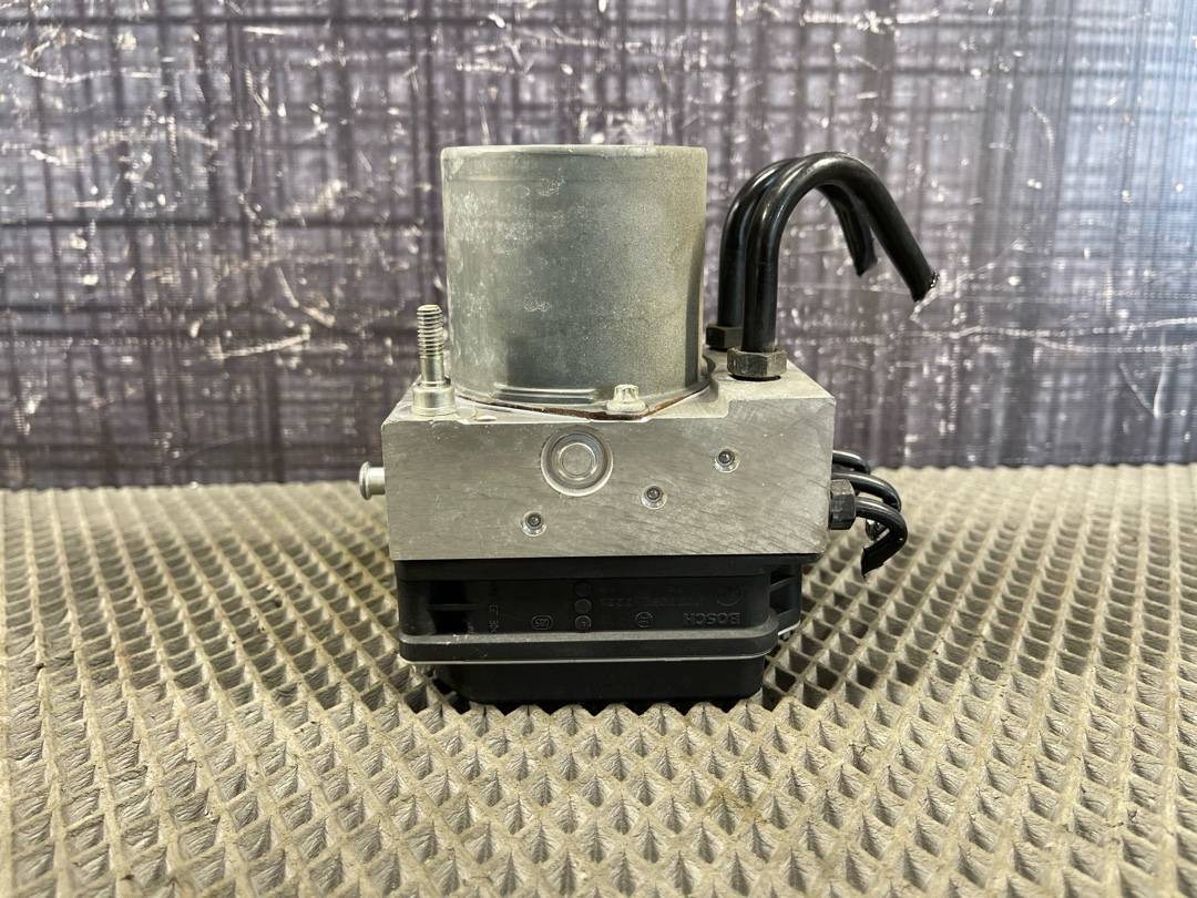 Блок ABS, 5984 рублей, Красноярск