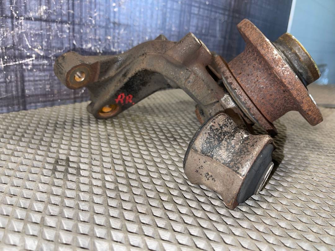 Поворотный кулак, 3468 рублей, Красноярск