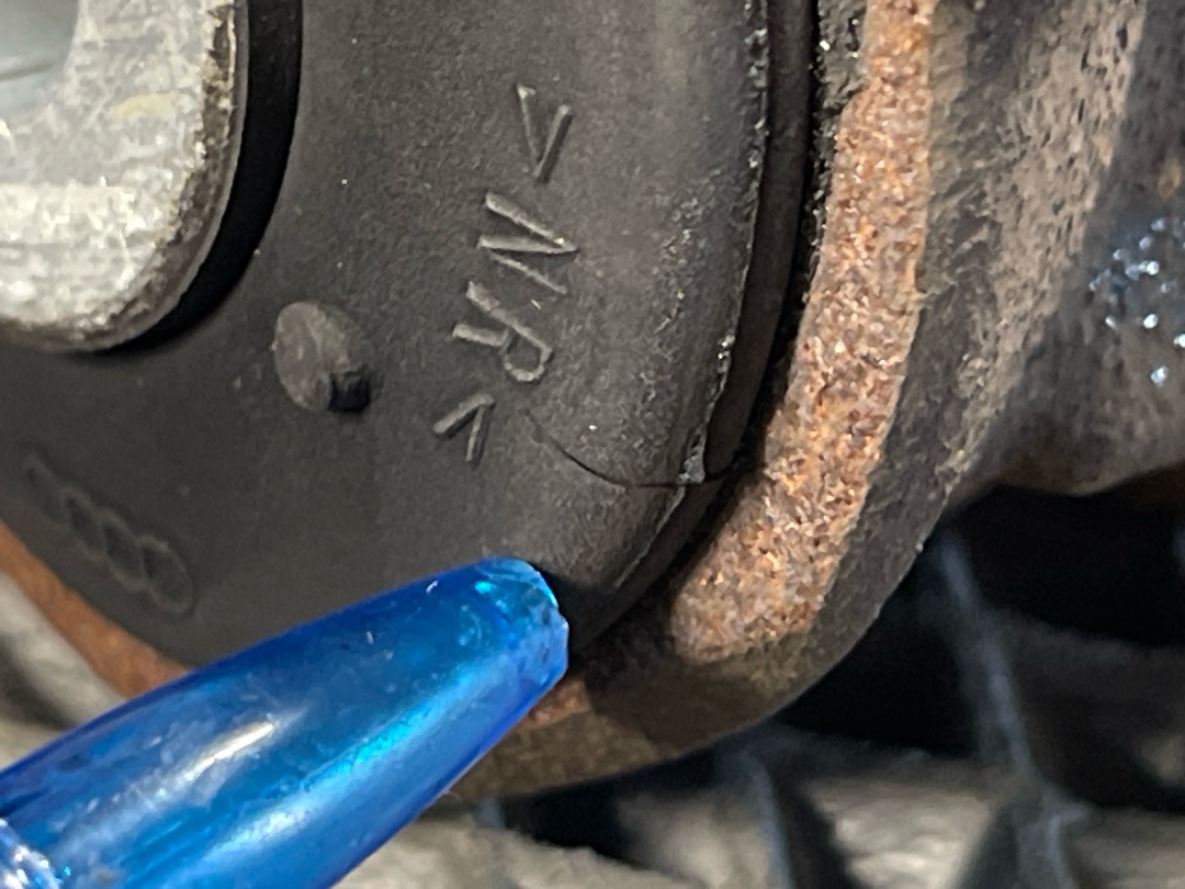 Поворотный кулак, 3468 рублей, Красноярск