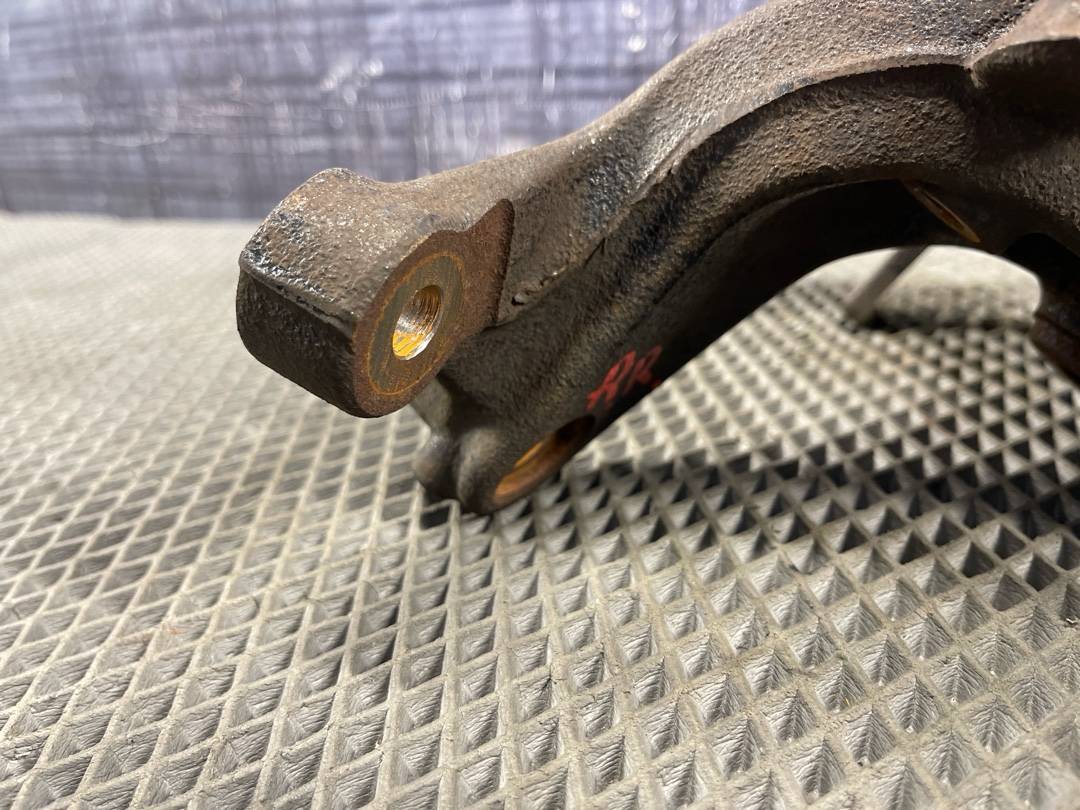 Поворотный кулак, 3468 рублей, Красноярск