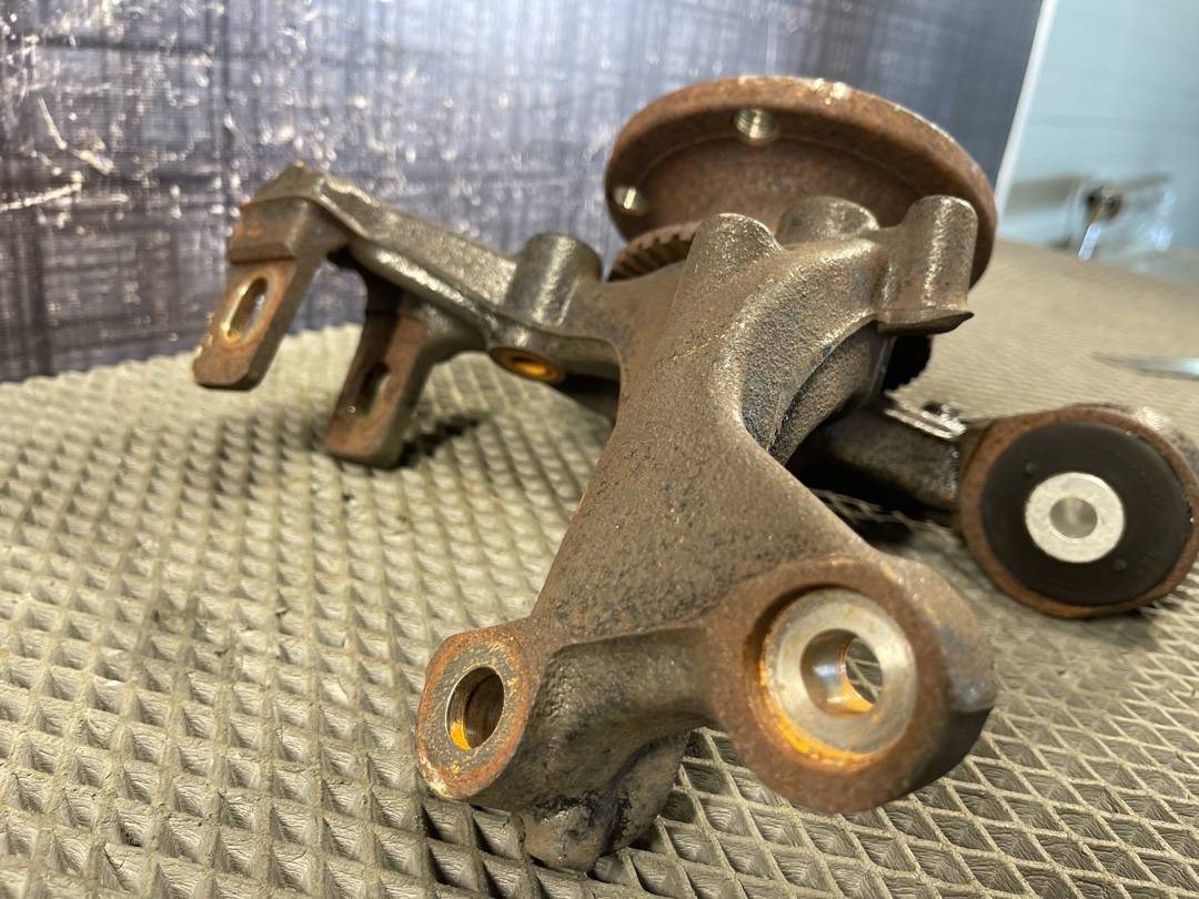 Поворотный кулак, 3468 рублей, Красноярск