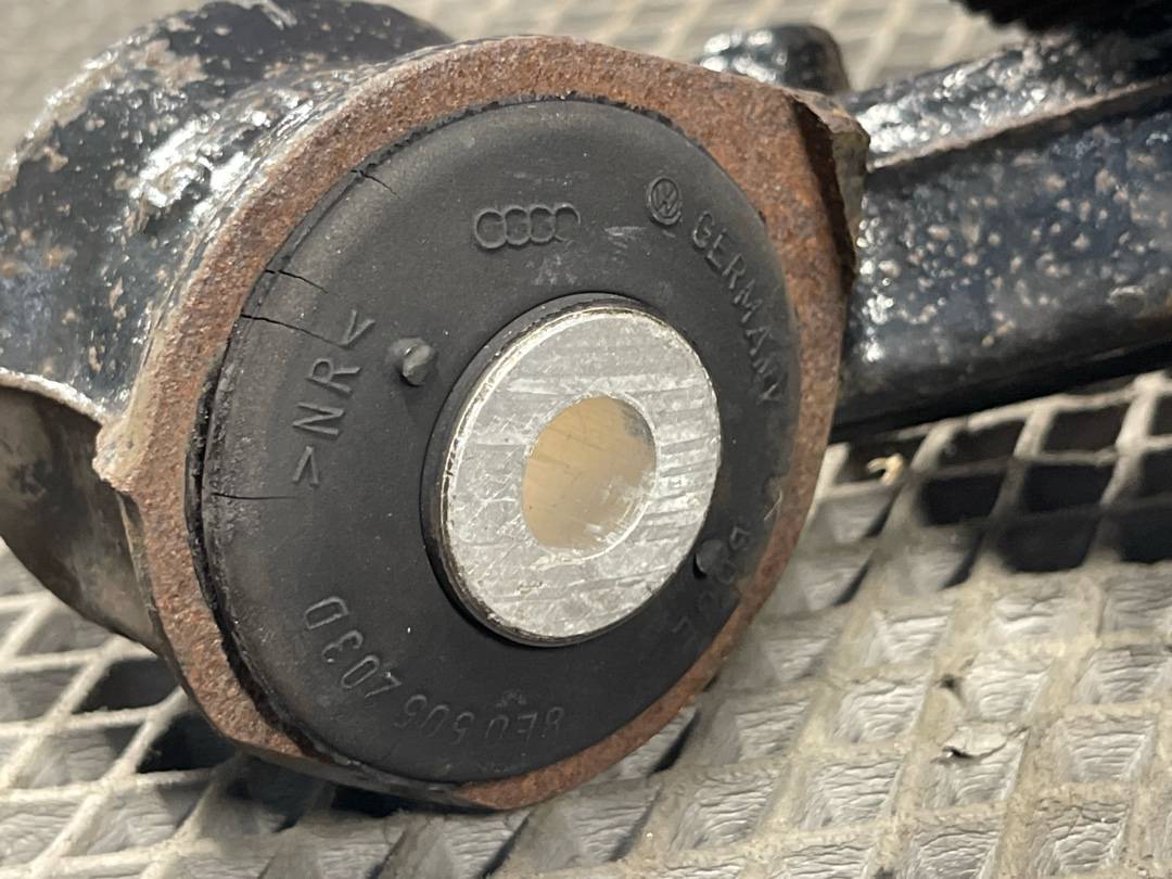 Поворотный кулак, 3468 рублей, Красноярск