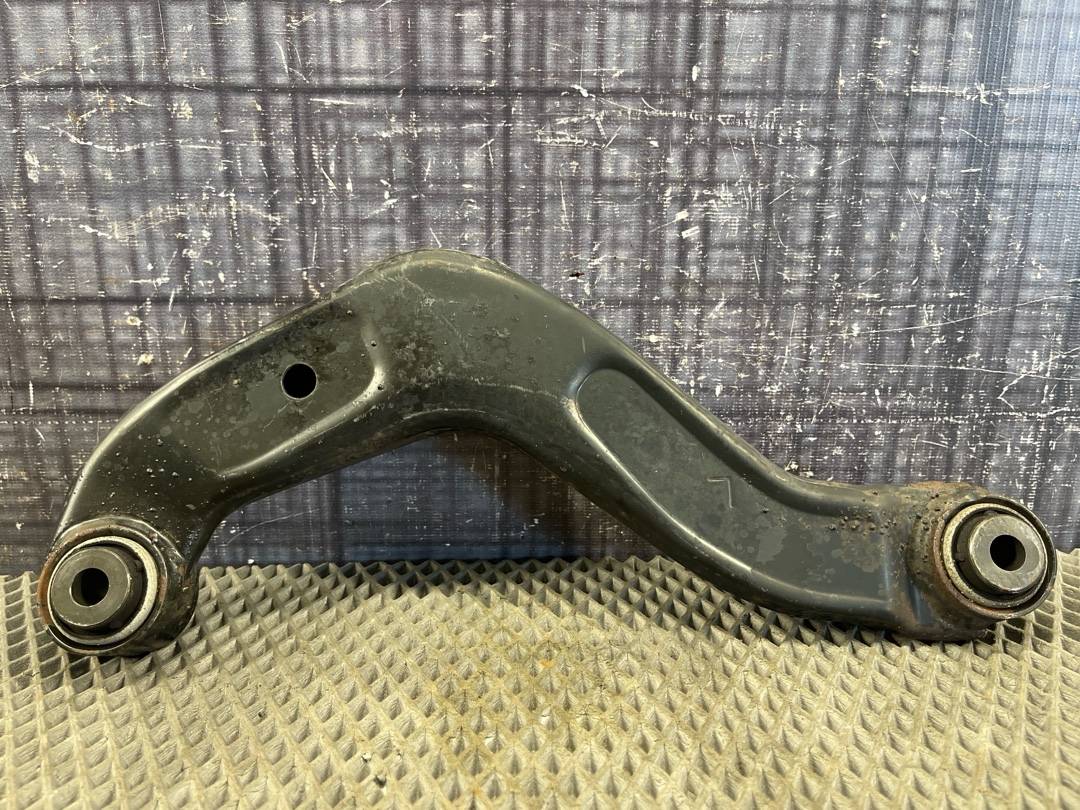 Рычаг подвески, 2304 рублей, Красноярск