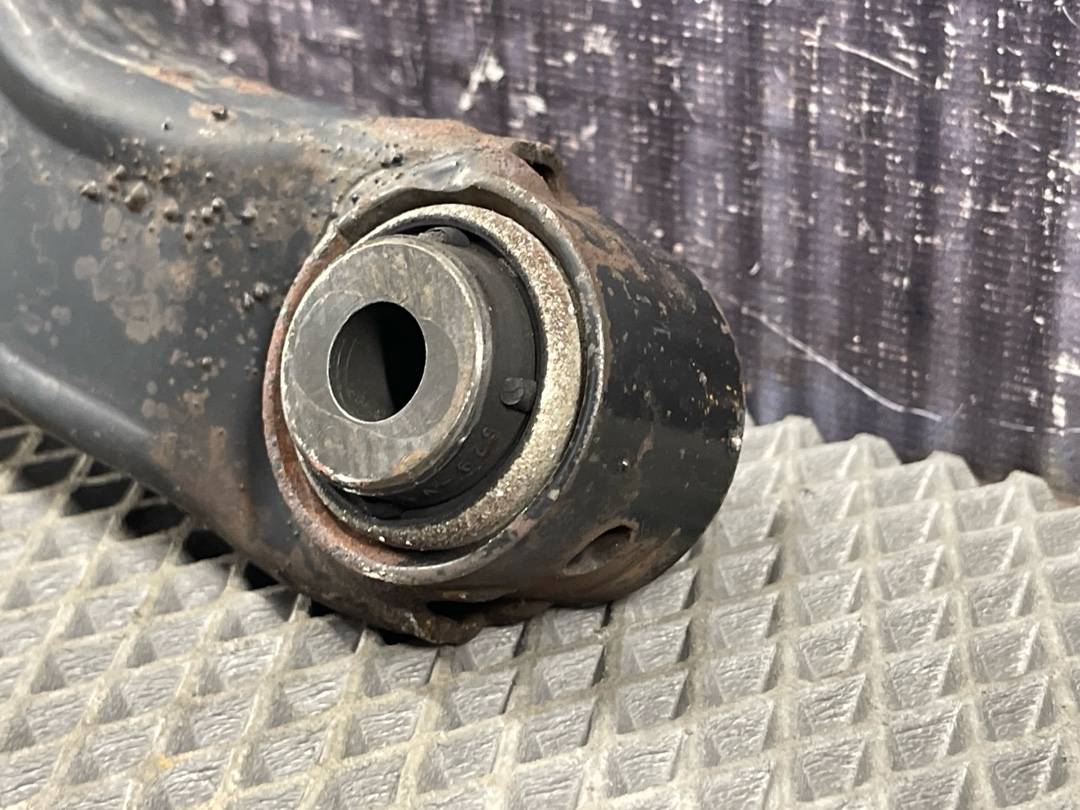 Рычаг подвески, 2304 рублей, Красноярск