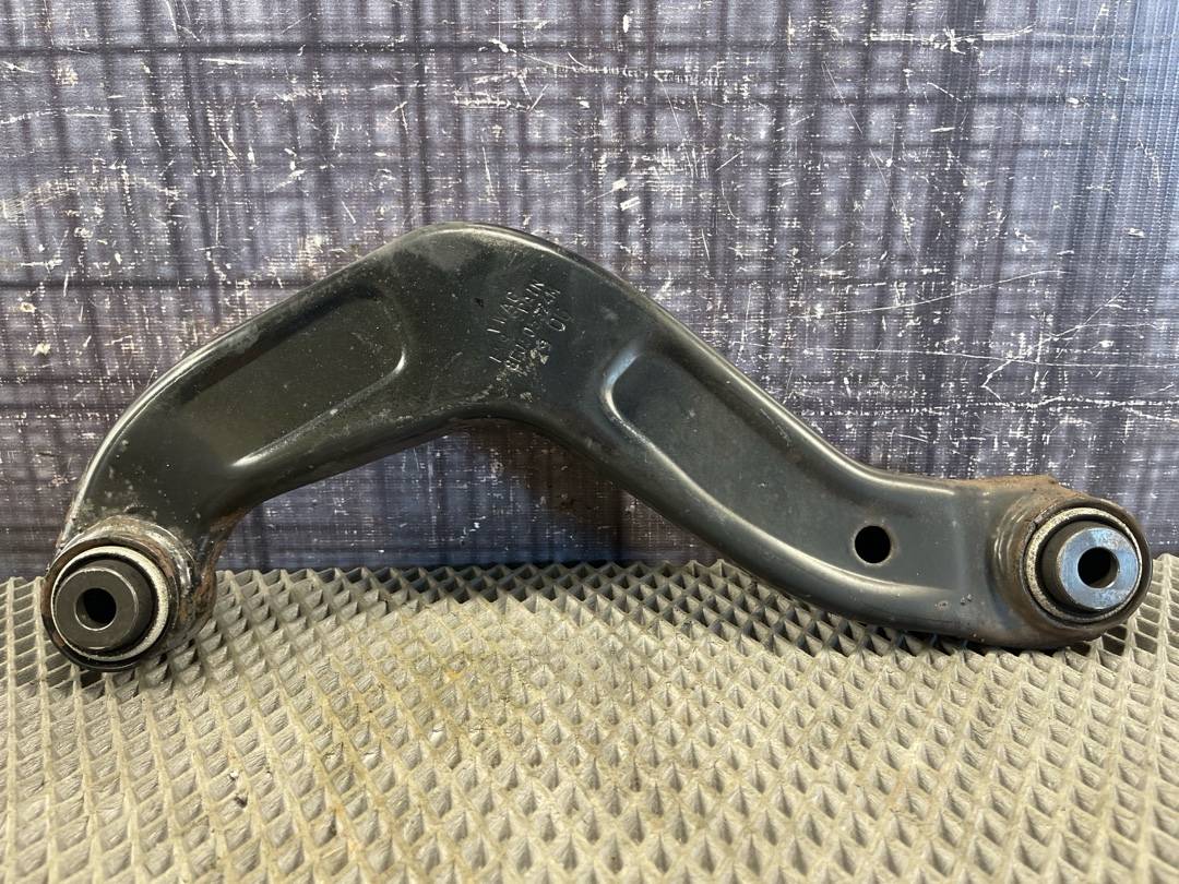 Рычаг подвески, 2304 рублей, Красноярск