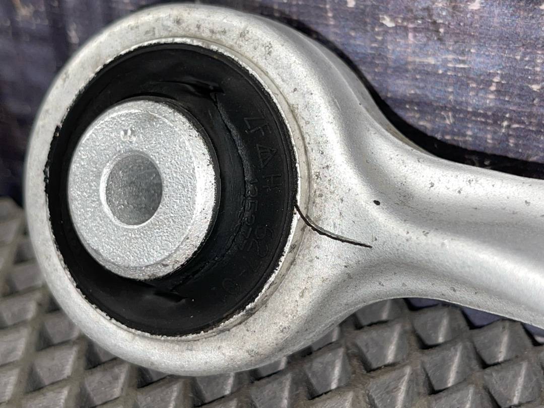 Рычаг подвески, 1114 рублей, Красноярск