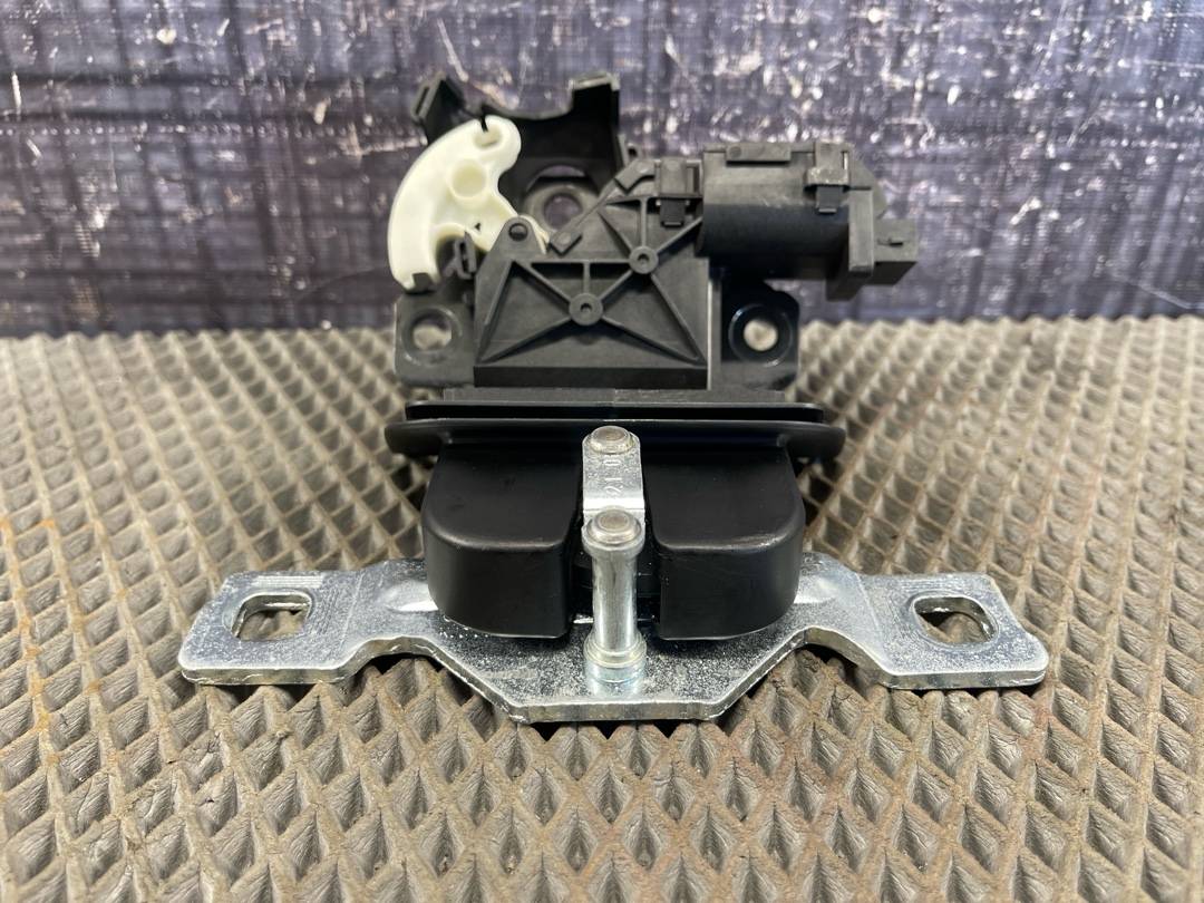 Замок крышки багажника, 3128 рублей, Красноярск