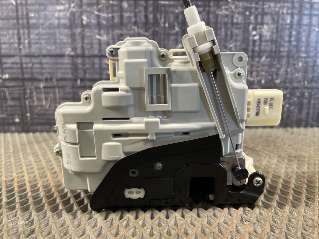 Замок двери, 2941 рублей, Красноярск