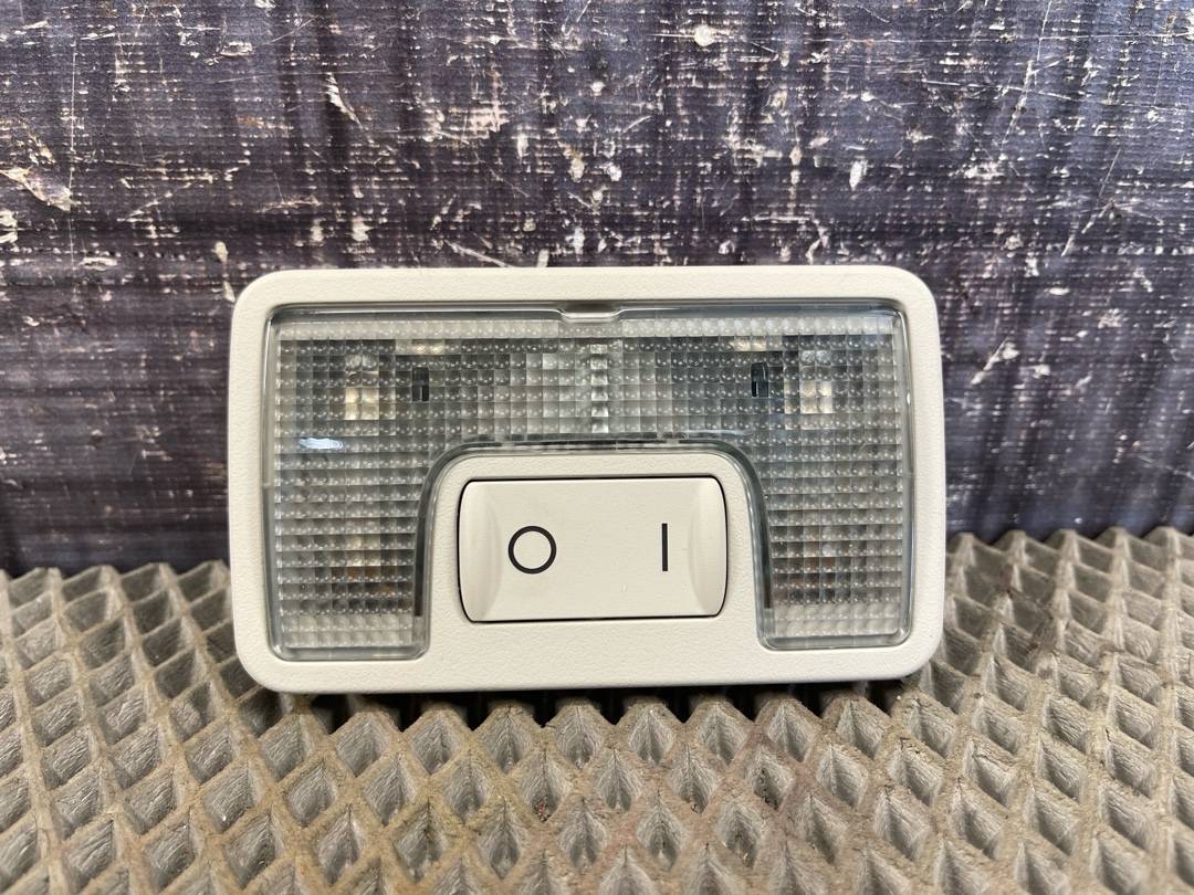 Плафон салона, 434 рублей, Красноярск