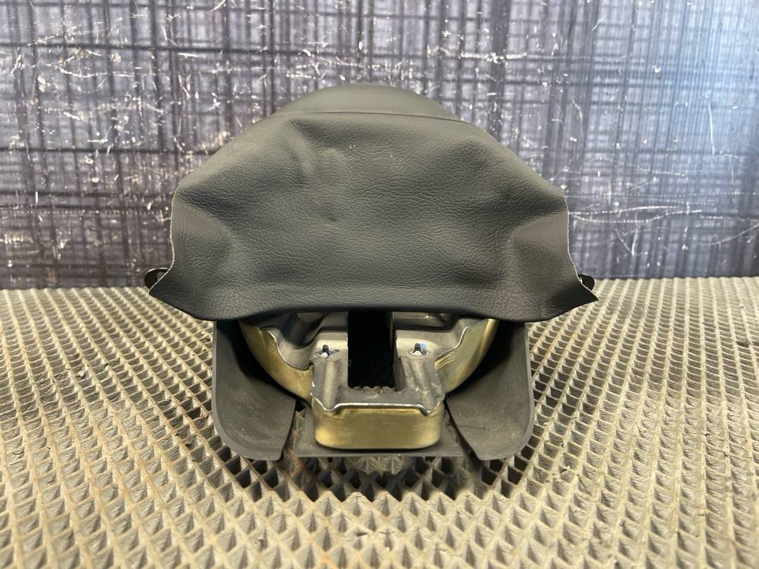 Кожух рулевой колонки, 833 рублей, Красноярск