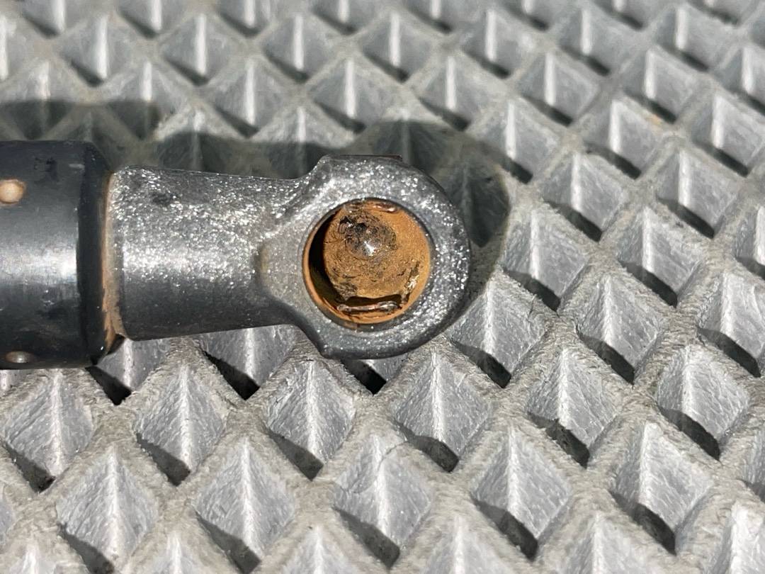 Амортизатор багажника, 553 рублей, Красноярск