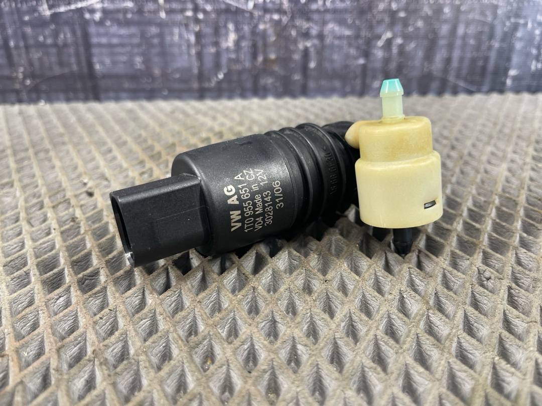 Мотор бачка стеклоомывателя, 825 рублей, Красноярск