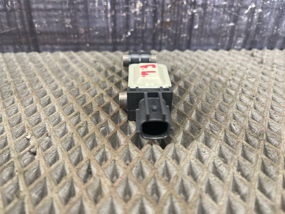 Датчик Airbag, 850 рублей, Красноярск