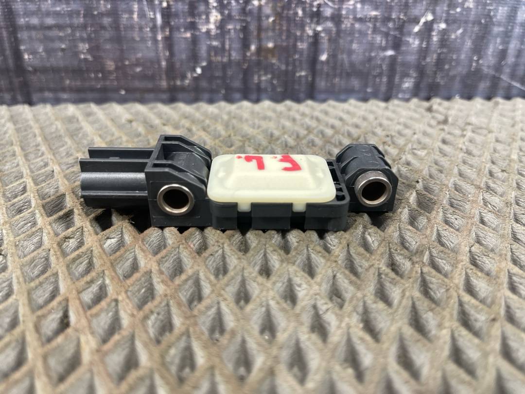 Датчик Airbag, 850 рублей, Красноярск