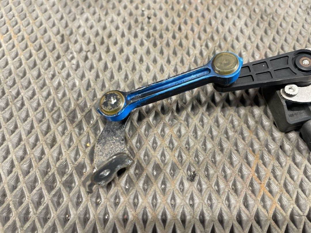 Датчик уровня подвески, 3706 рублей, Красноярск