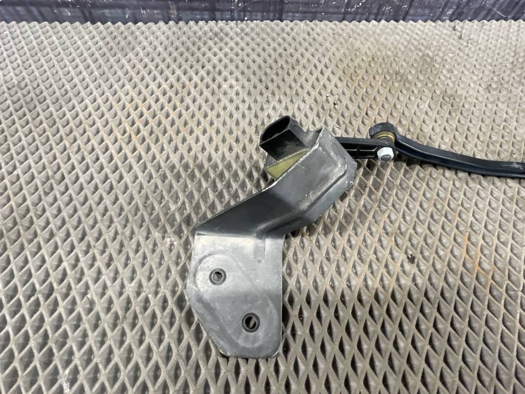 Датчик уровня подвески, 3706 рублей, Красноярск