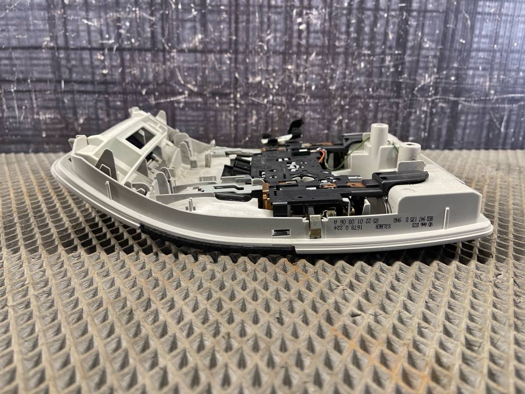 Плафон салона, 1173 рублей, Красноярск