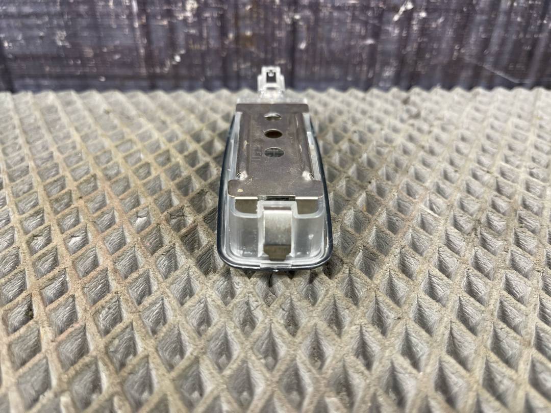 Плафон салона, 306 рублей, Красноярск