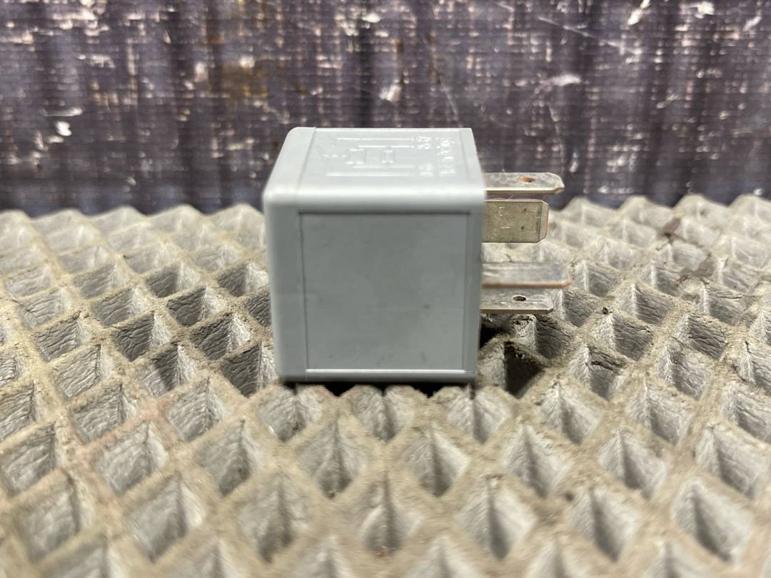 Реле, 366 рублей, Красноярск