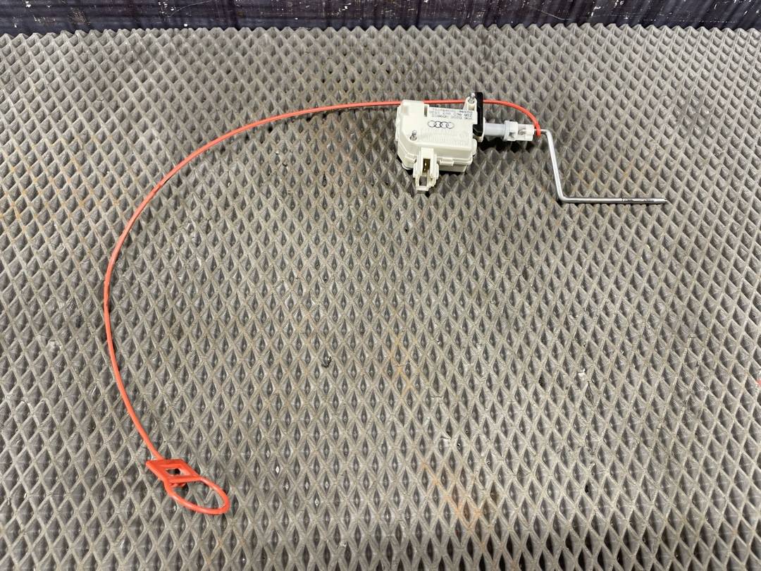 Замок лючка бензобака, 697 рублей, Красноярск