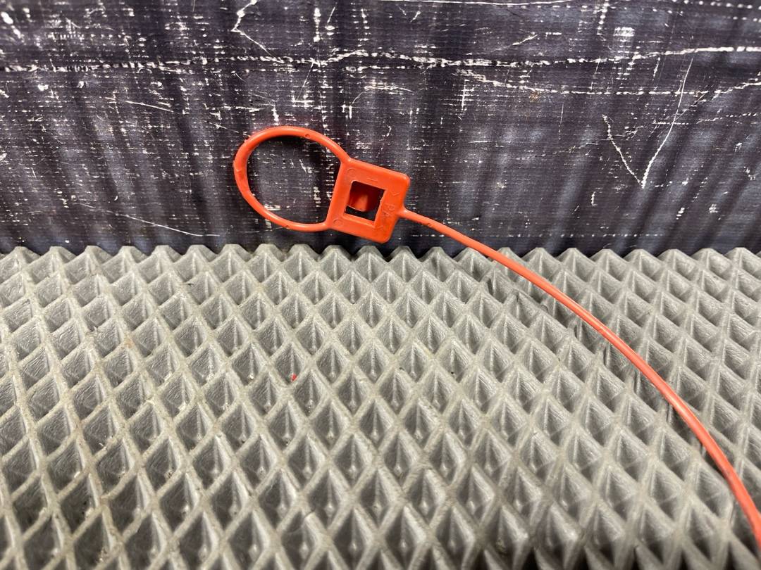 Замок лючка бензобака, 697 рублей, Красноярск