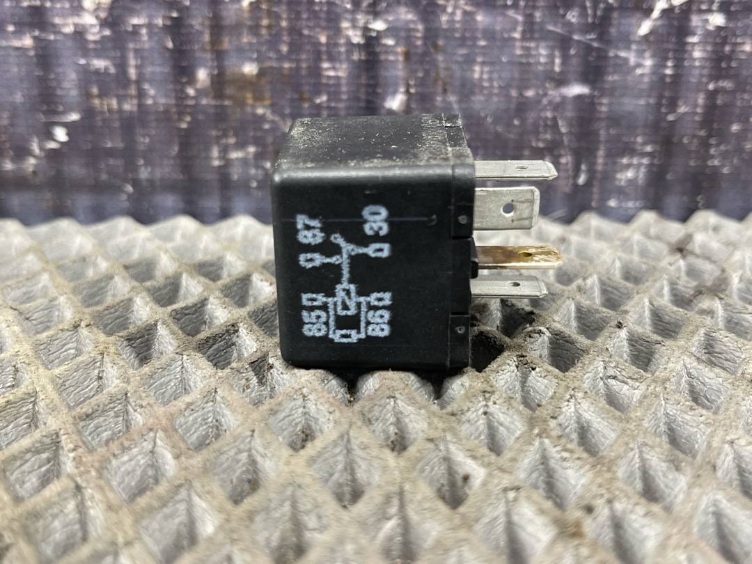 Реле, 366 рублей, Красноярск