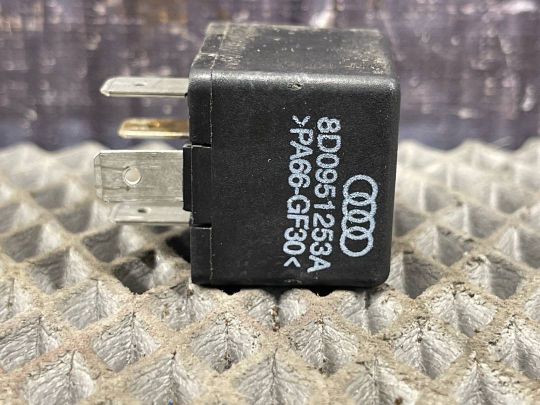 Реле, 366 рублей, Красноярск