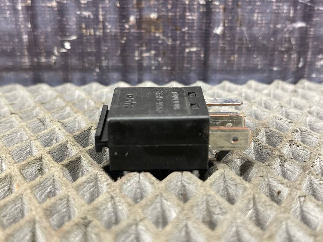 Реле, 357 рублей, Красноярск