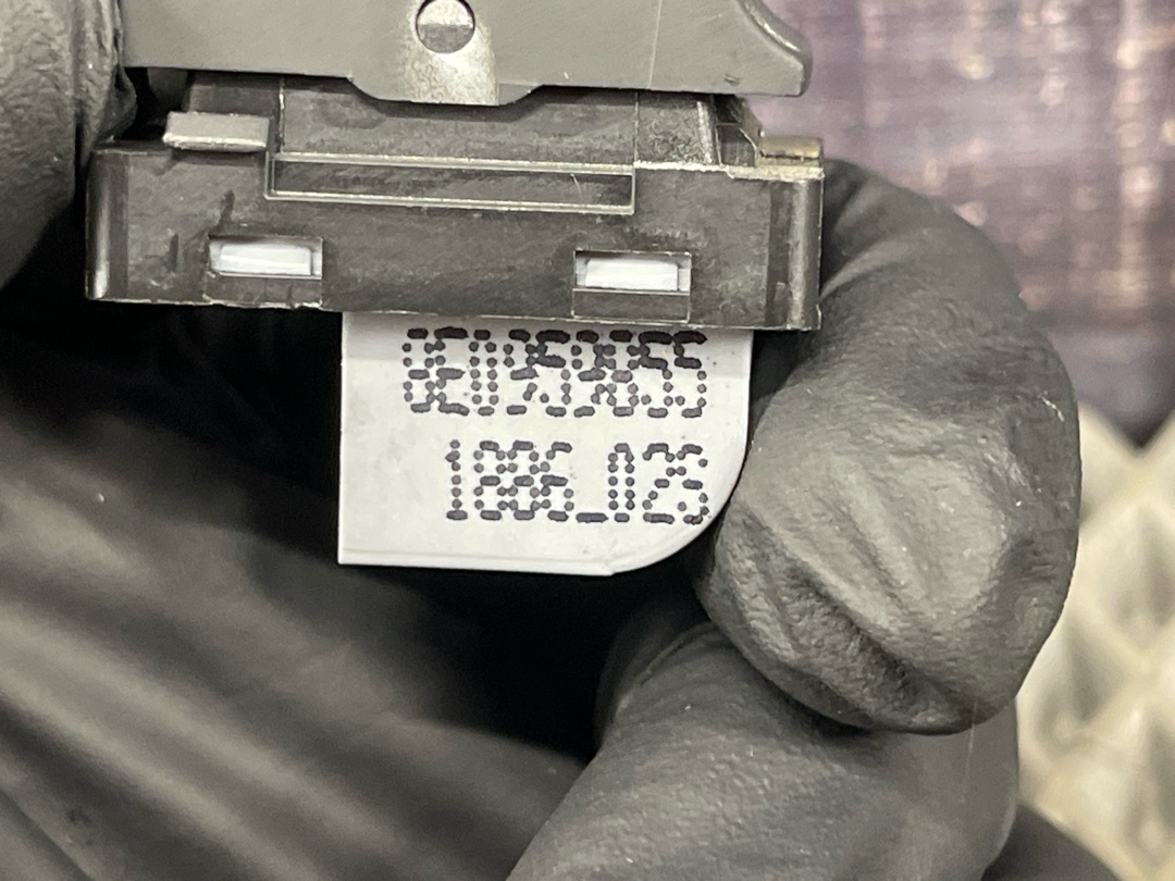 Кнопка стеклоподъемника, 485 рублей, Красноярск