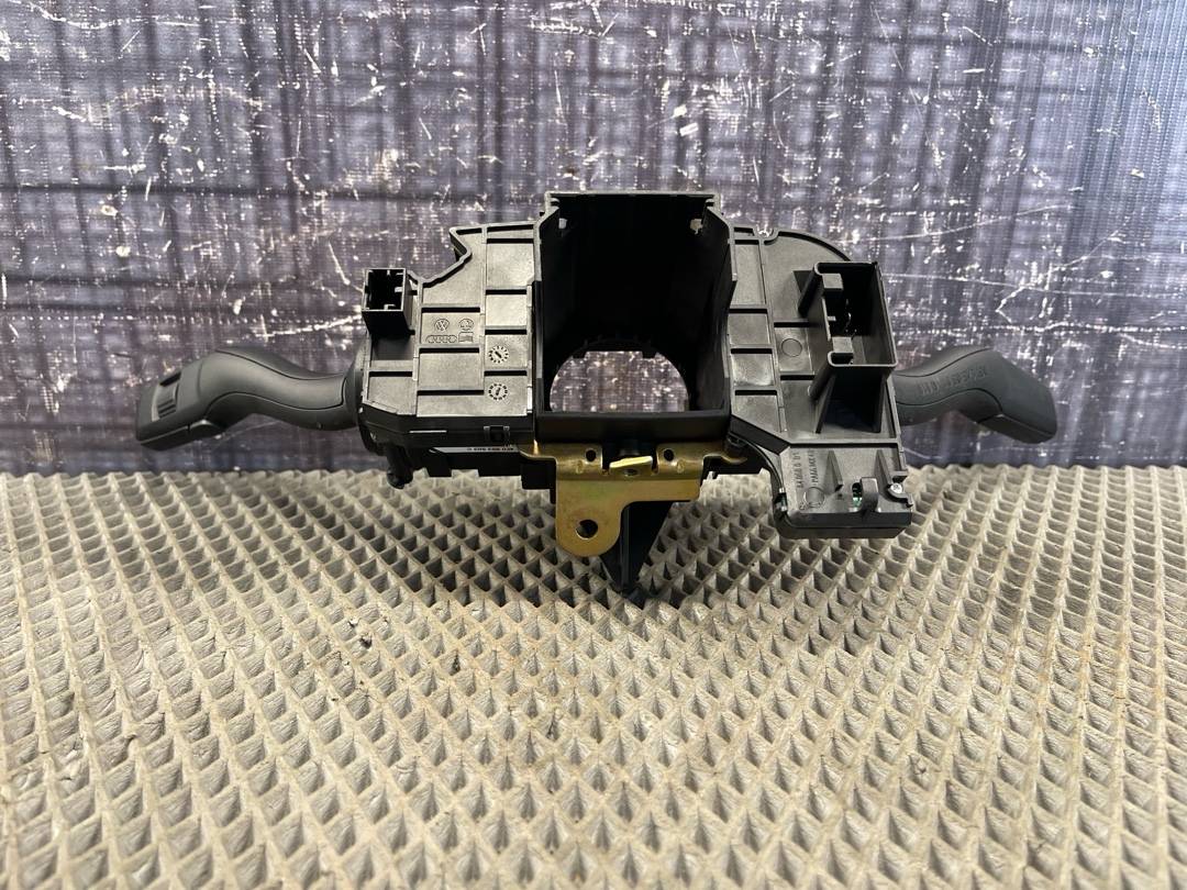 Подрулевой переключатель, 1641 рублей, Красноярск