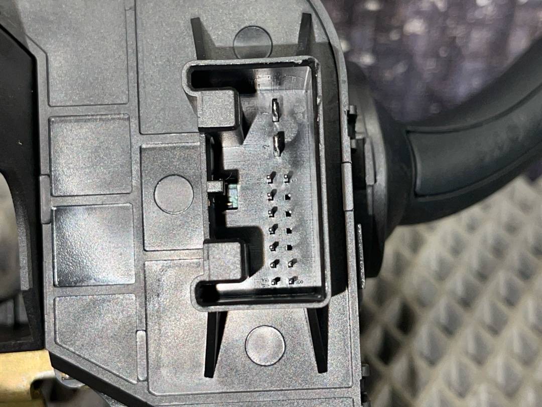 Подрулевой переключатель, 1641 рублей, Красноярск