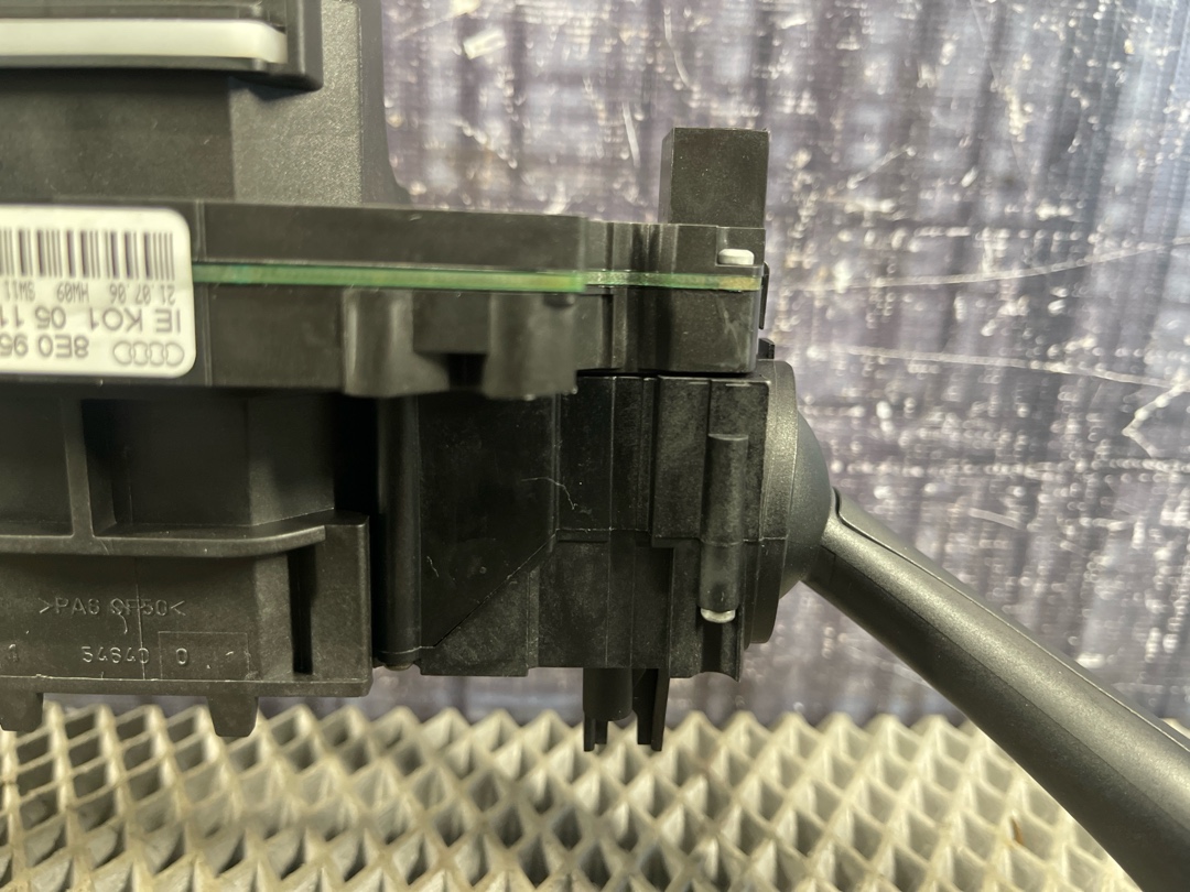 Подрулевой переключатель, 1641 рублей, Красноярск