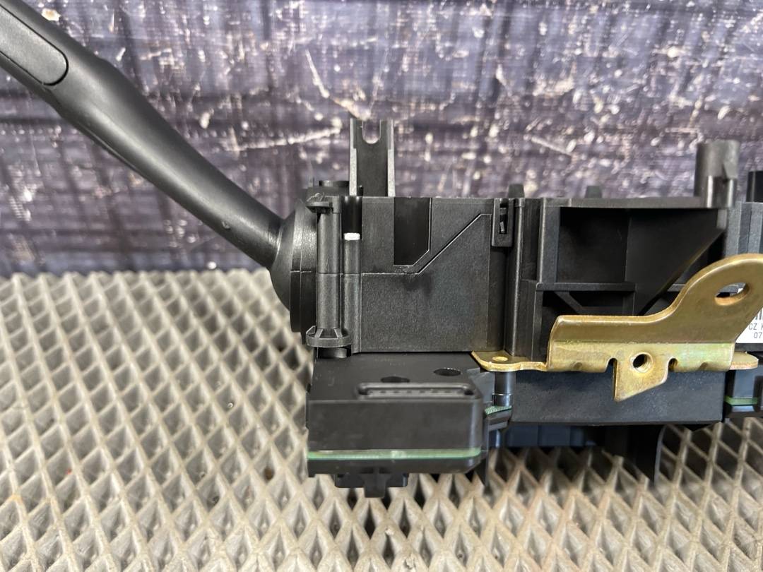 Подрулевой переключатель, 1641 рублей, Красноярск