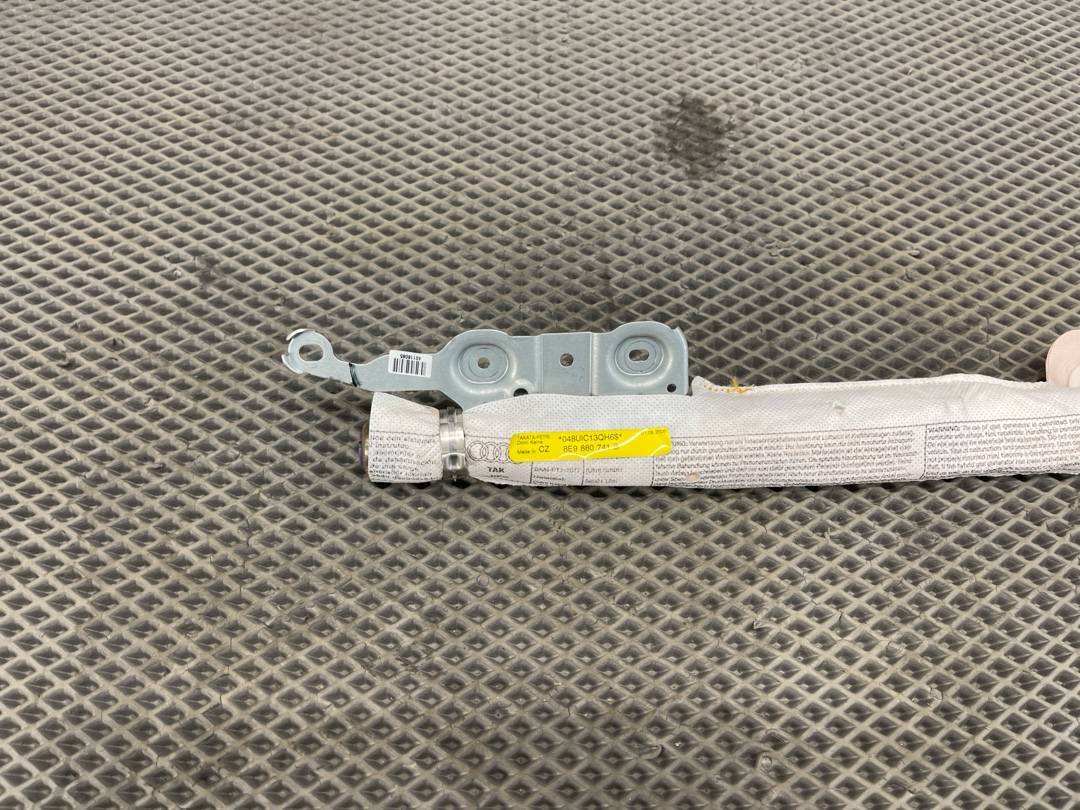 Подушка безопасности, 901 рублей, Красноярск